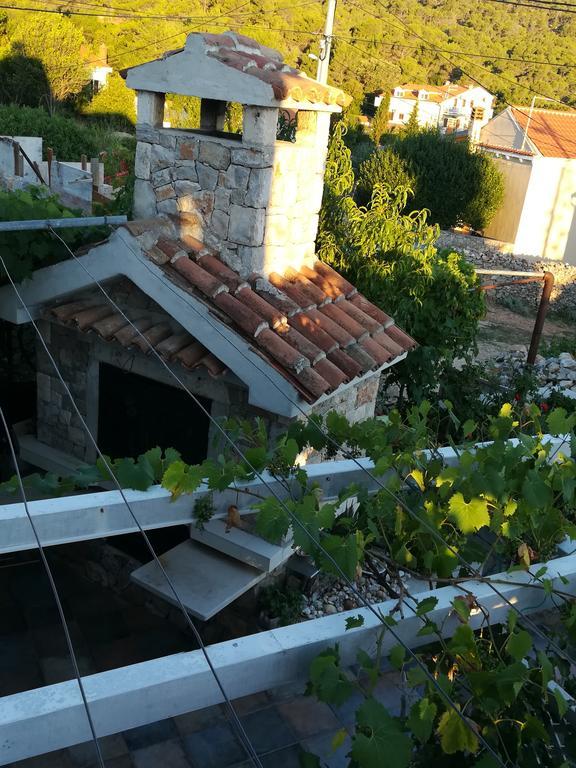 Apartment Neno - Terrace & Parking Lussingrande Esterno foto